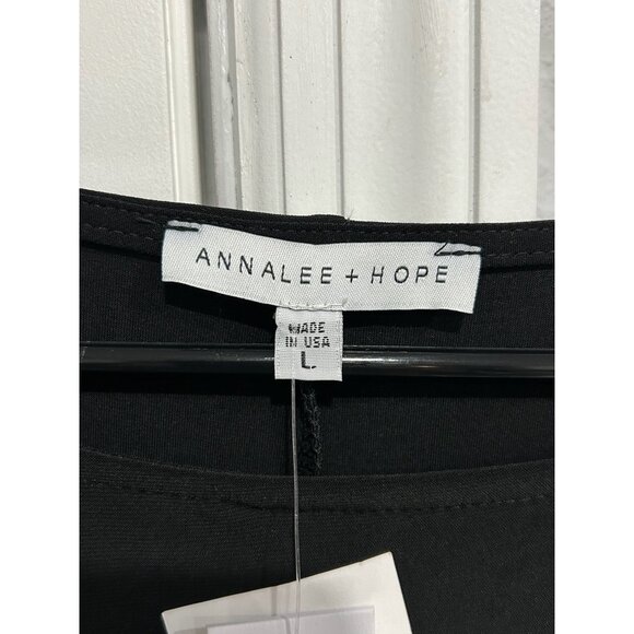 Annalee + Hope NWT Black Dress With Pearl Embellished Sleeves Sz Large - Picture 5 of 9